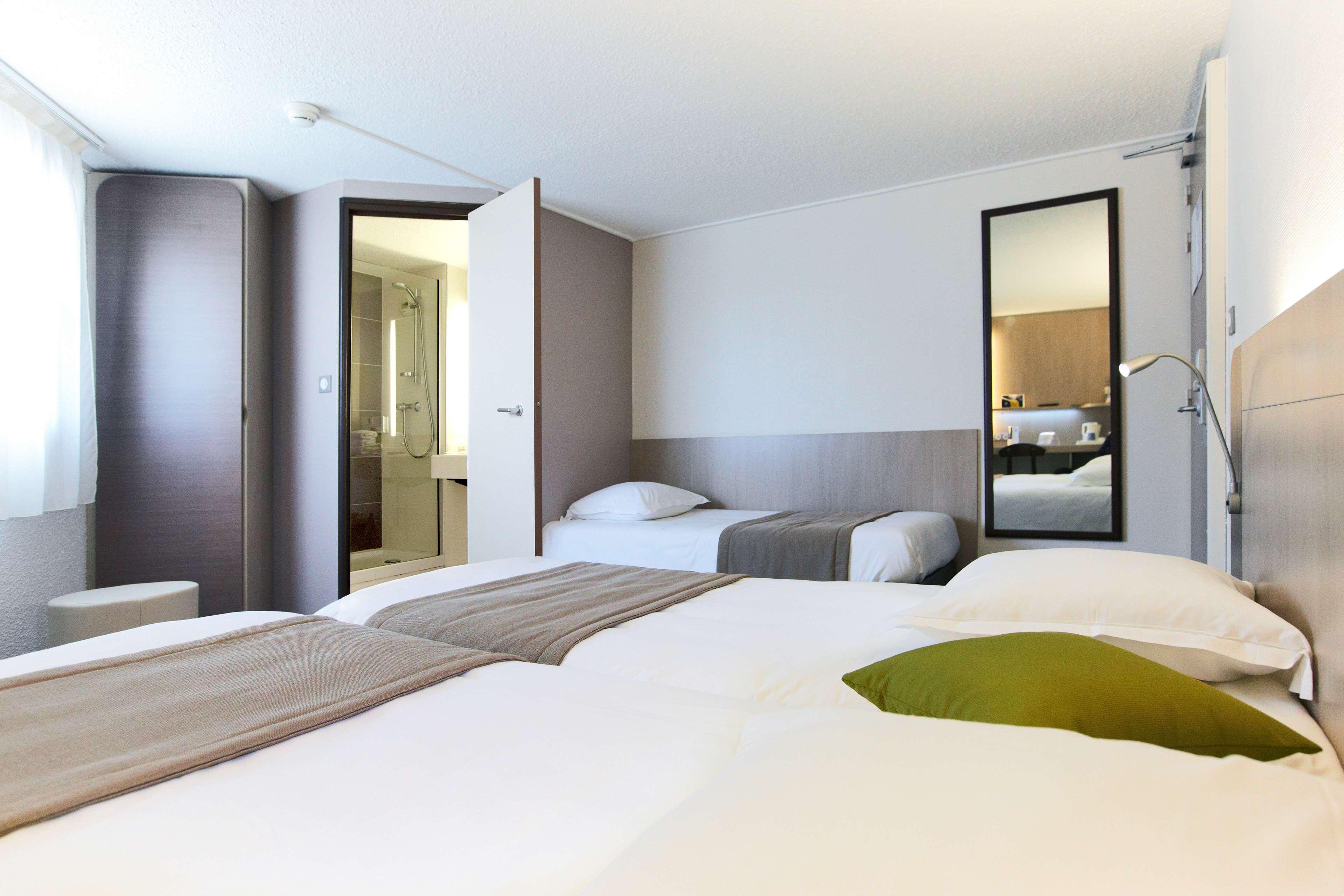 Kyriad Hotel Nevers Centre Zewnętrze zdjęcie