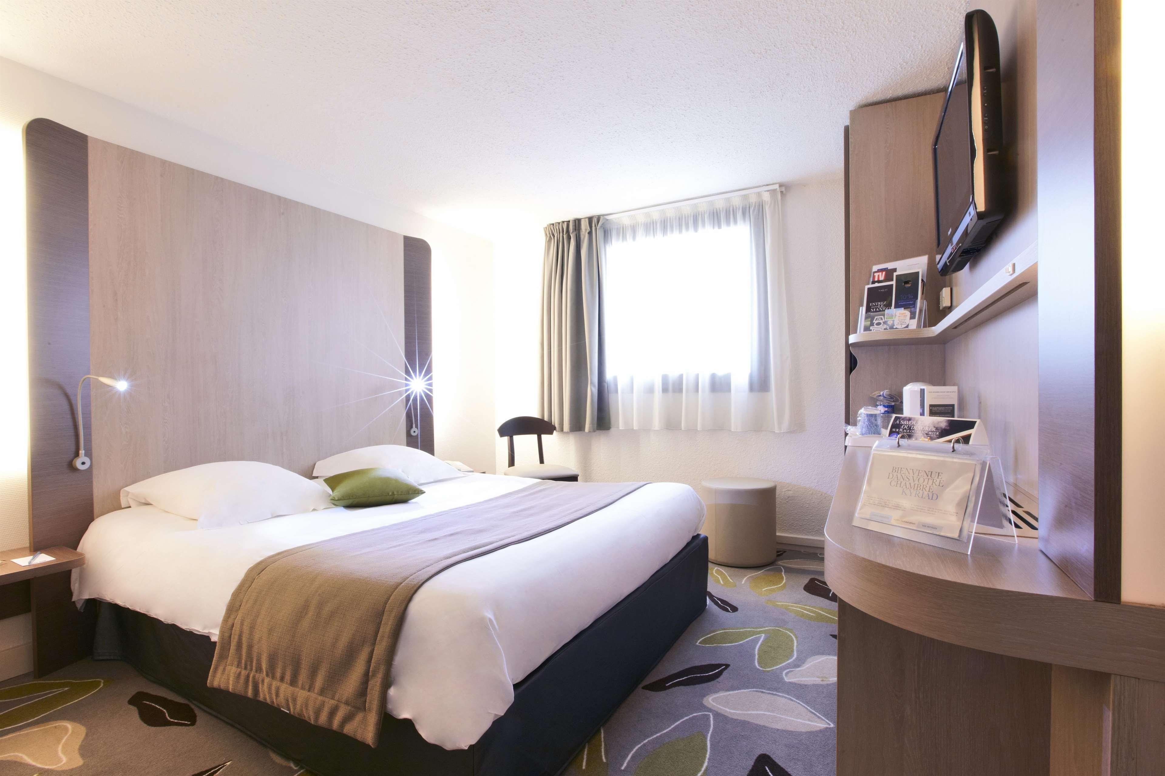 Kyriad Hotel Nevers Centre Zewnętrze zdjęcie