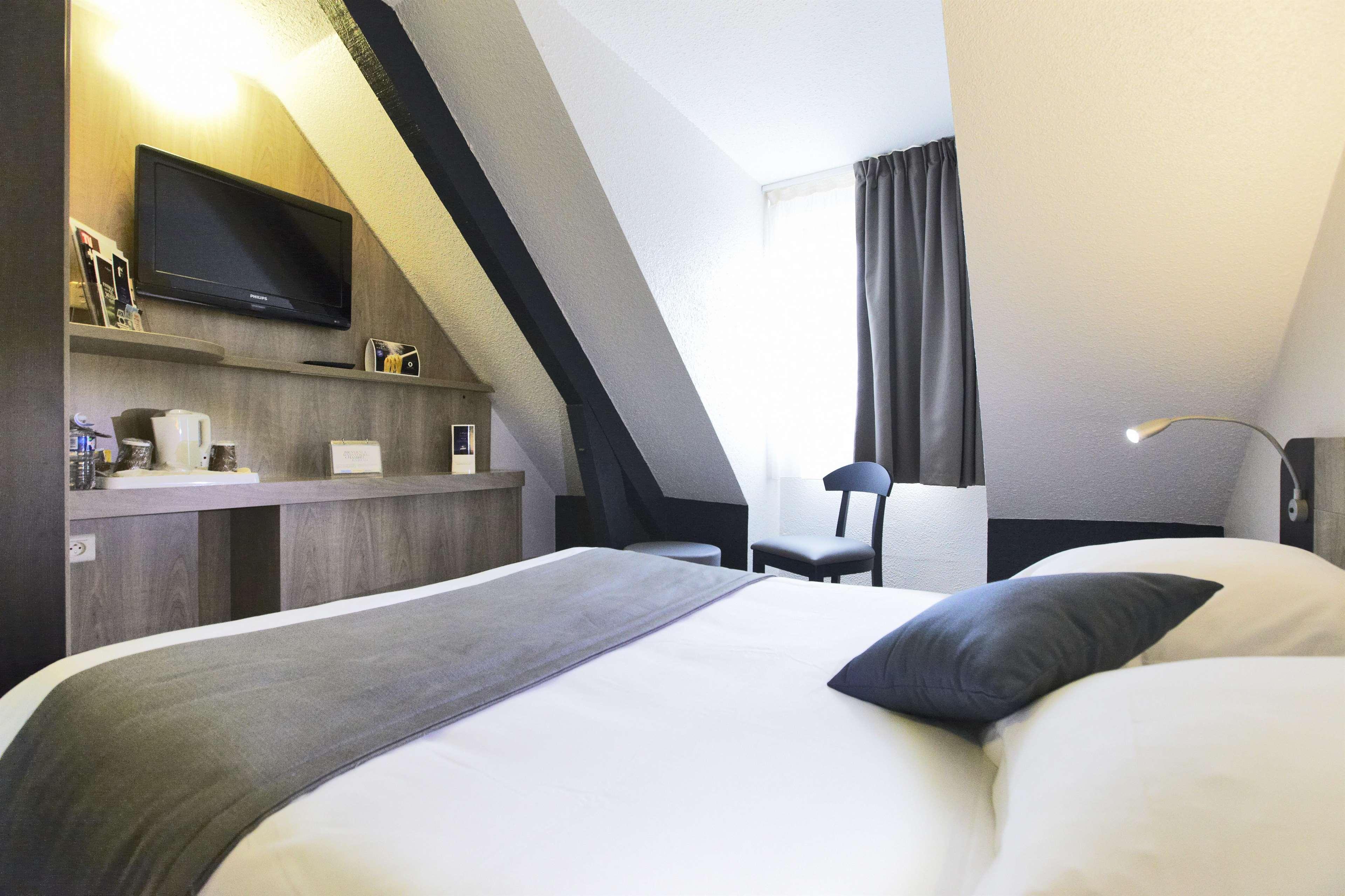 Kyriad Hotel Nevers Centre Zewnętrze zdjęcie