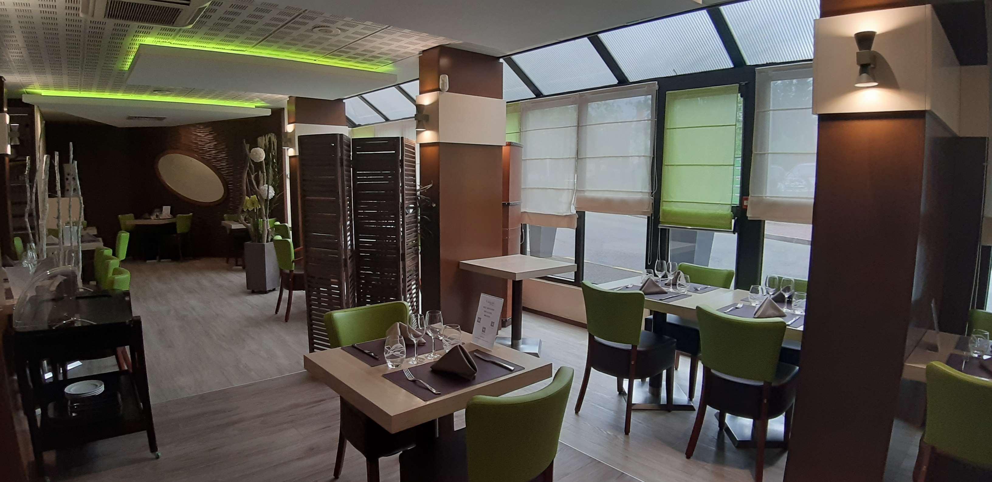 Kyriad Hotel Nevers Centre Zewnętrze zdjęcie