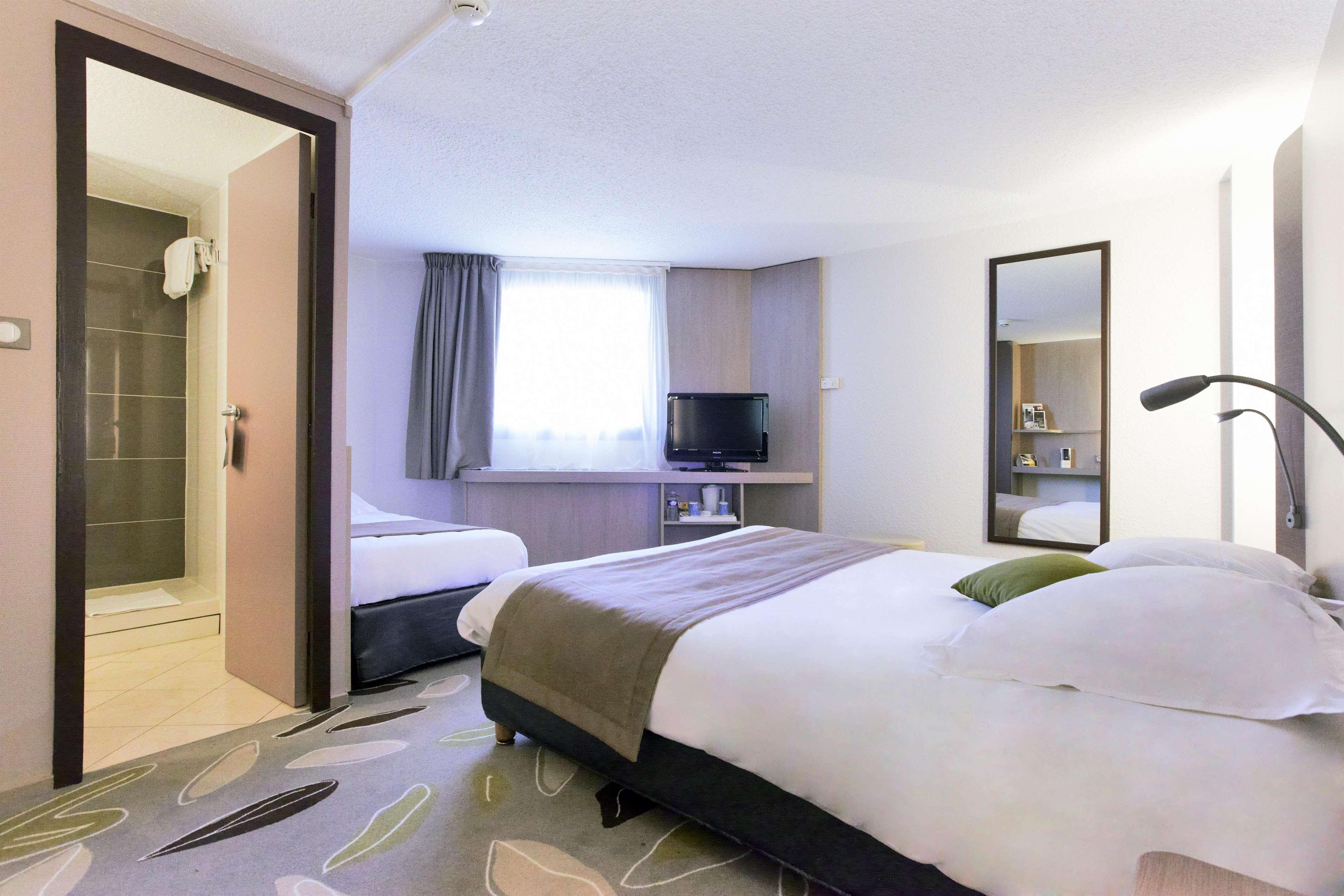 Kyriad Hotel Nevers Centre Zewnętrze zdjęcie