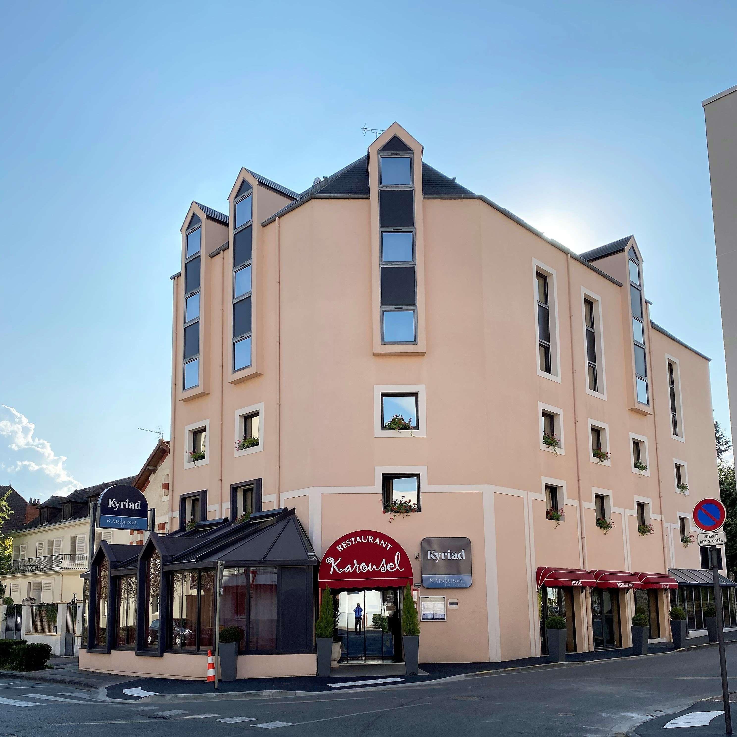 Kyriad Hotel Nevers Centre Zewnętrze zdjęcie