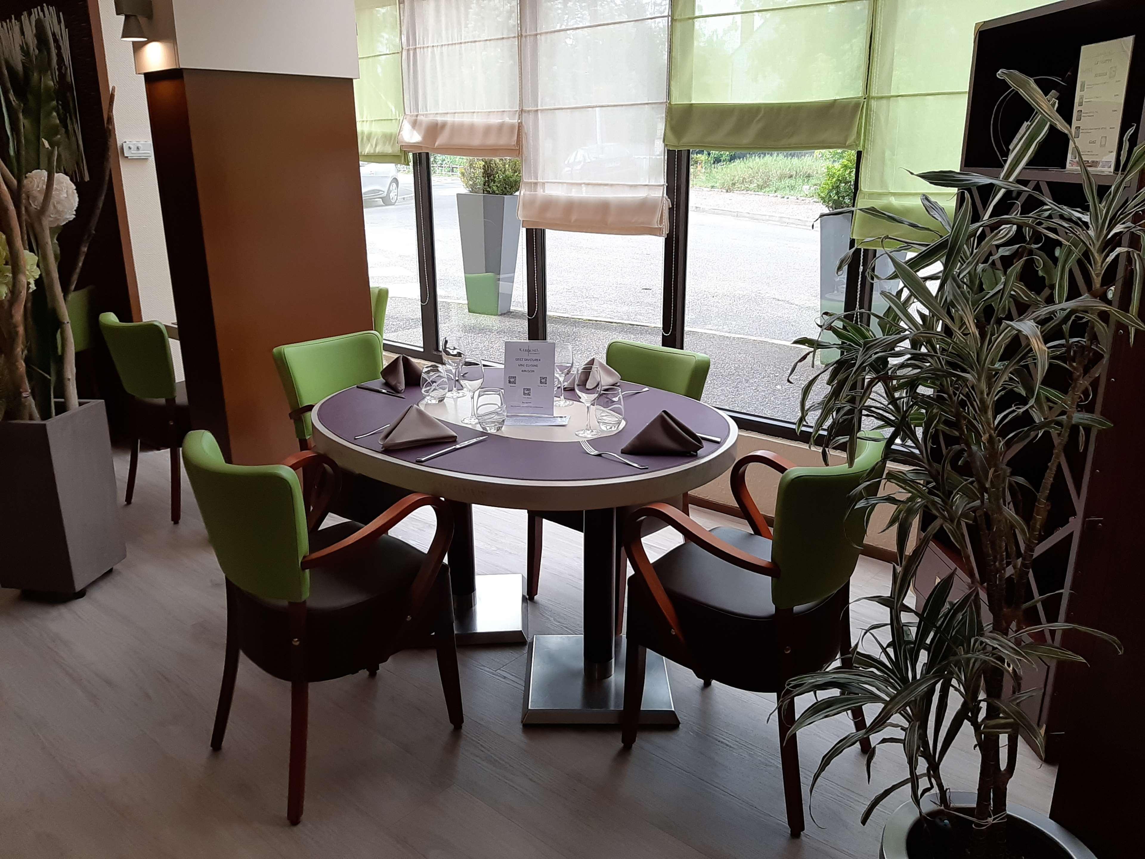Kyriad Hotel Nevers Centre Zewnętrze zdjęcie